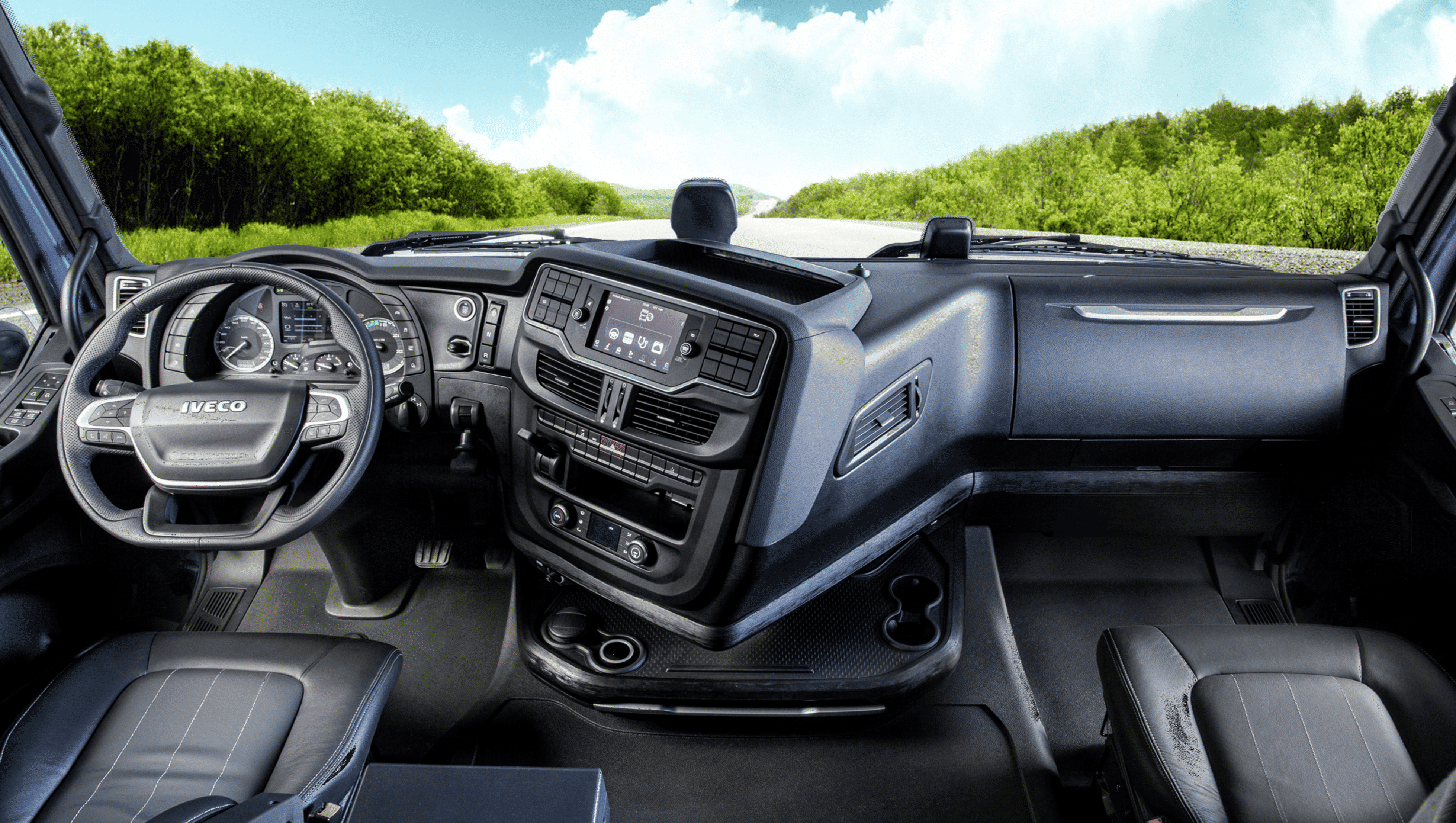interior iveco on